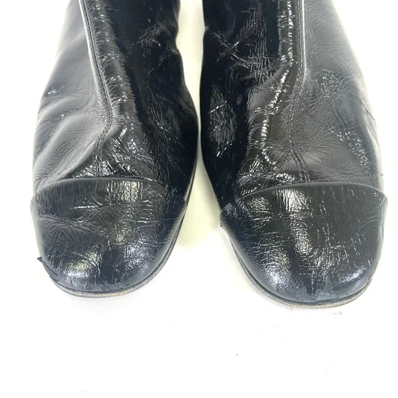 Chanel blacker Patent leather ankle boots size 40